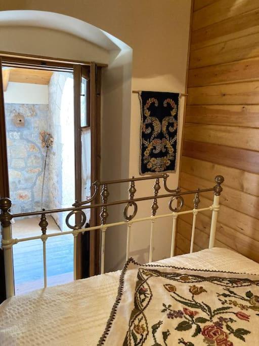 Παραδοσιακή Κατοικία Στο Μαίναλο Alonistaina Екстериор снимка
